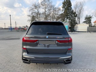BMW X7 M50i 390kW 2022