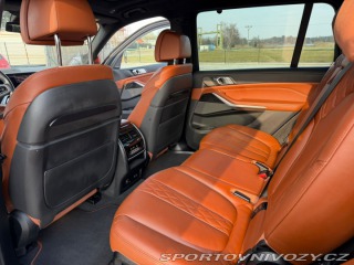 BMW X7 M50i 390kW 2022