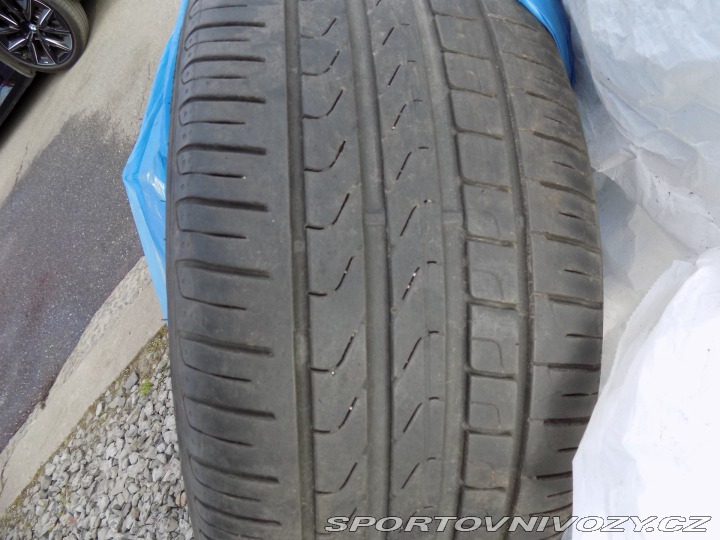 Mercedes-Benz E 220d/AMG-Line/AT/LED/bi-x 2009