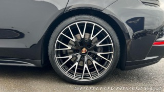 Porsche Panamera 4 E-Hybrid 2025