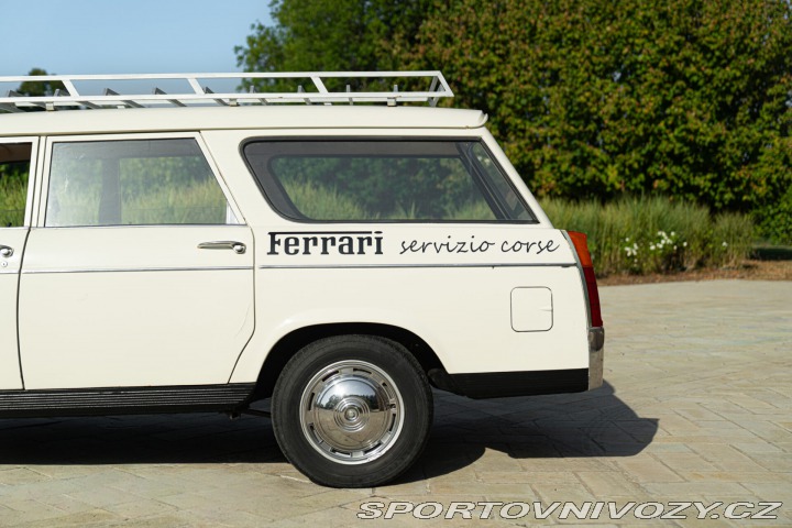 Peugeot Ostatní modely 404 FAMILIALE SERVICE CAR REPLICA 1965