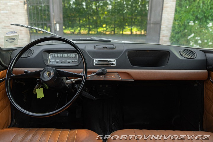 Peugeot Ostatní modely 404 FAMILIALE SERVICE CAR REPLICA 1965