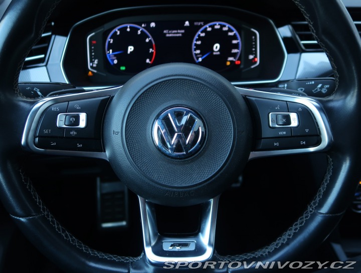 Volkswagen Arteon R-line 2.0 TSI 2019