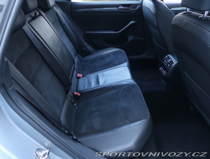 Volkswagen Arteon R-line 2.0 TSI 2019