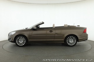 Volvo C70 Summum D4 2011
