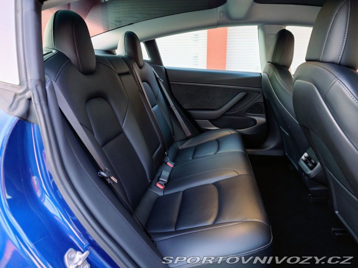 Tesla Model 3 Tesla Model 3 Standard Ra 2021