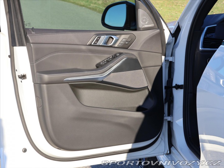 BMW X5 3,0 40d 250kW xDrive DPH 2022