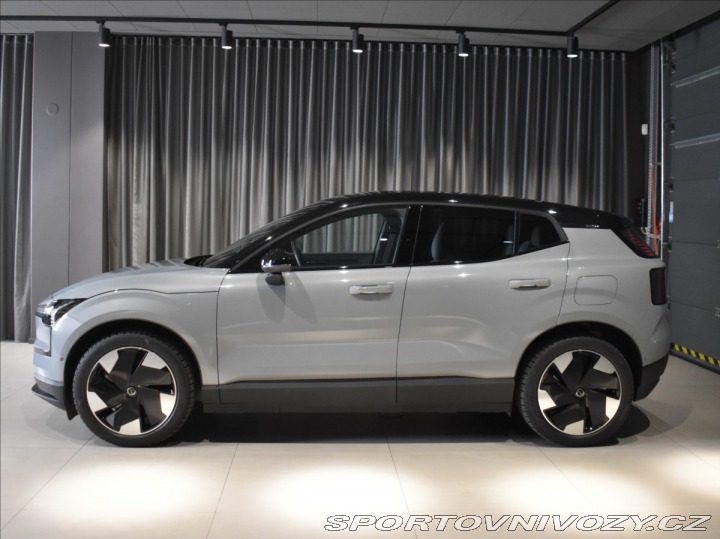 Volvo EX30 Twin performance Ultra 2025