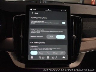 Volvo Ostatní modely XC90 2,0 T8 AWD ULTRA B&W, 2025