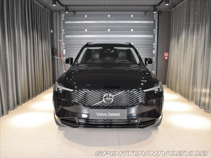 Volvo Ostatní modely XC90 2,0 T8 AWD Ultra B&W, 2025