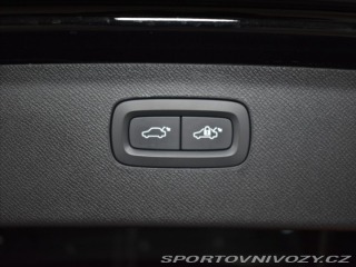 Volvo Ostatní modely XC90 2,0 T8 AWD Ultra B&W, 2025