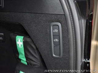 Volvo Ostatní modely XC90 2,0 T8 AWD Ultra B&W, 2025