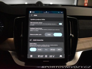 Volvo Ostatní modely XC90 2,0 T8 AWD Ultra B&W, 2025