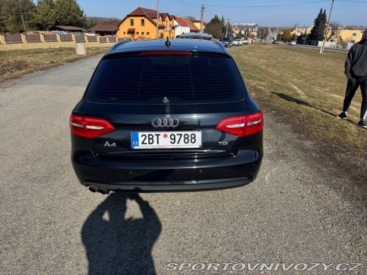Audi A4 Avant 2,0   Facelift B8 2012