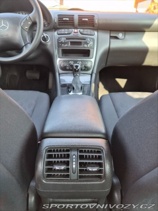 Mercedes-Benz C 2,0   C220 CDI TOP 2003
