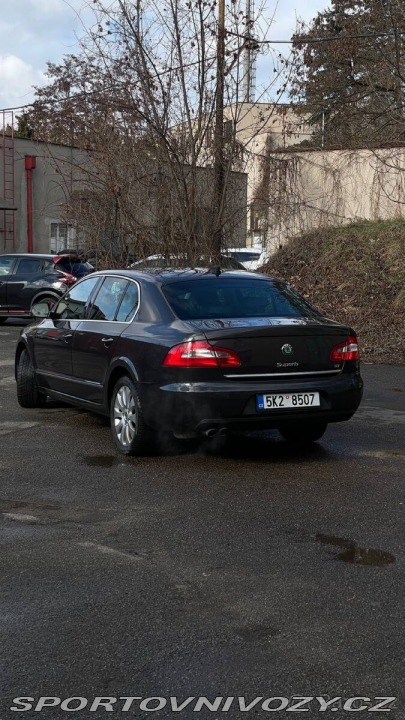 Škoda Superb 2,0   TDI 103 kW 2009