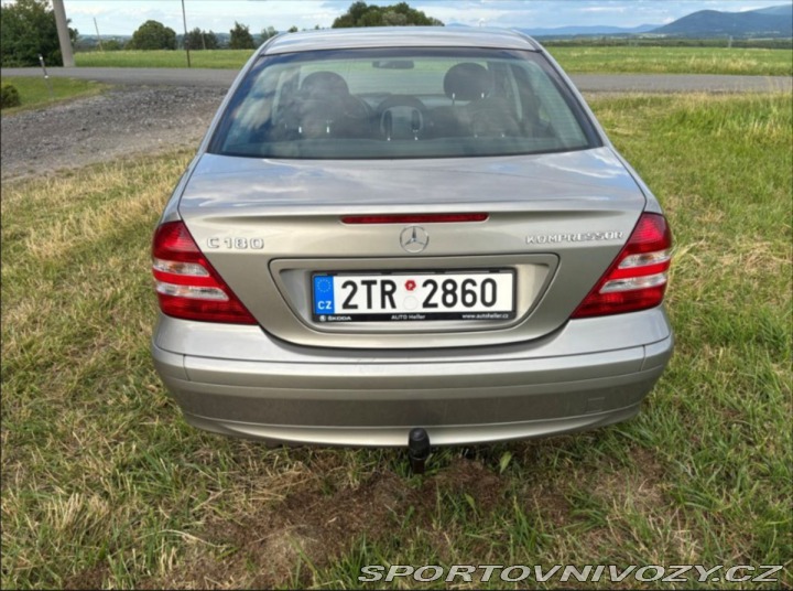 Mercedes-Benz C 1,8   180 2005