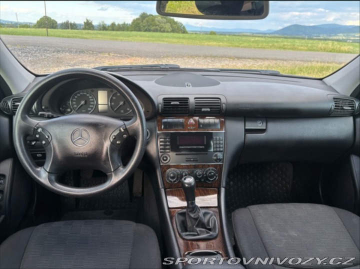 Mercedes-Benz C 1,8   180 2005