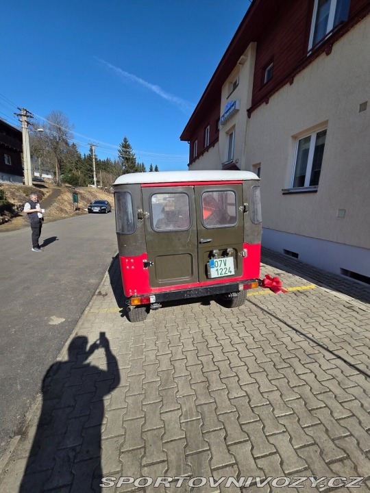 Toyota Ostatní modely Land Cruiser BJ 42 1800