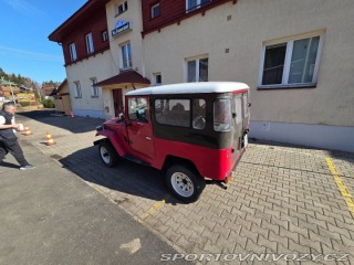 Toyota Ostatní modely Land Cruiser BJ 42 1800
