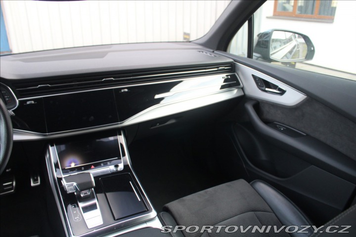 Audi Ostatní modely Q7 3,0 45TDI Quattro S-Lin 1800