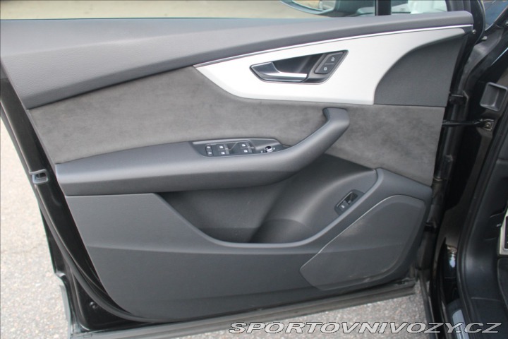 Audi Ostatní modely Q7 3,0   45TDI Quattro S-Lin 2021