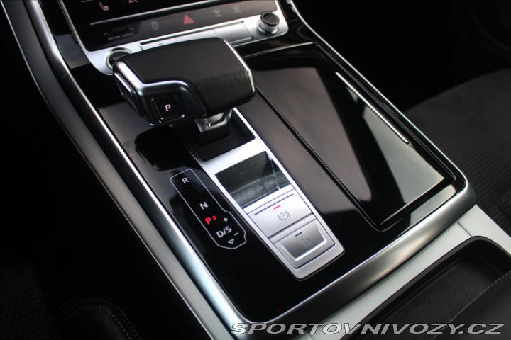 Audi Ostatní modely Q7 3,0   45TDI Quattro S-Lin 2021