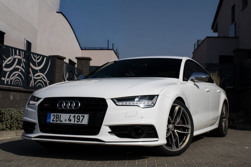 Audi S7 