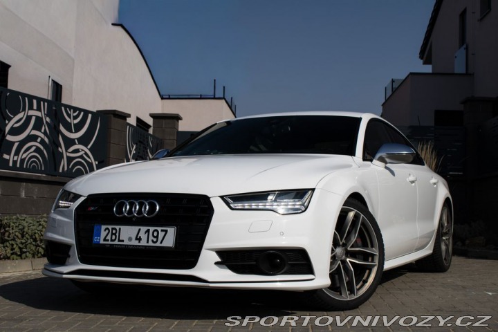 Audi S7  2015