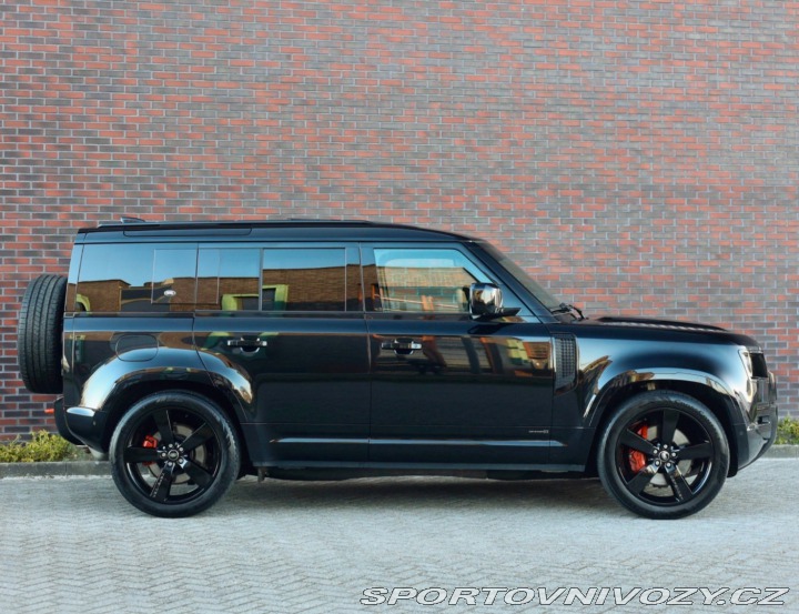 Ostatní značky Ostatní modely Land Rover Defender  110 P400 ehybrid X 2023