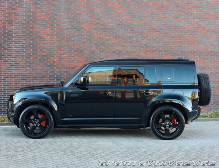 Ostatní značky Ostatní modely Land Rover Defender  110 P400 ehybrid X 2023