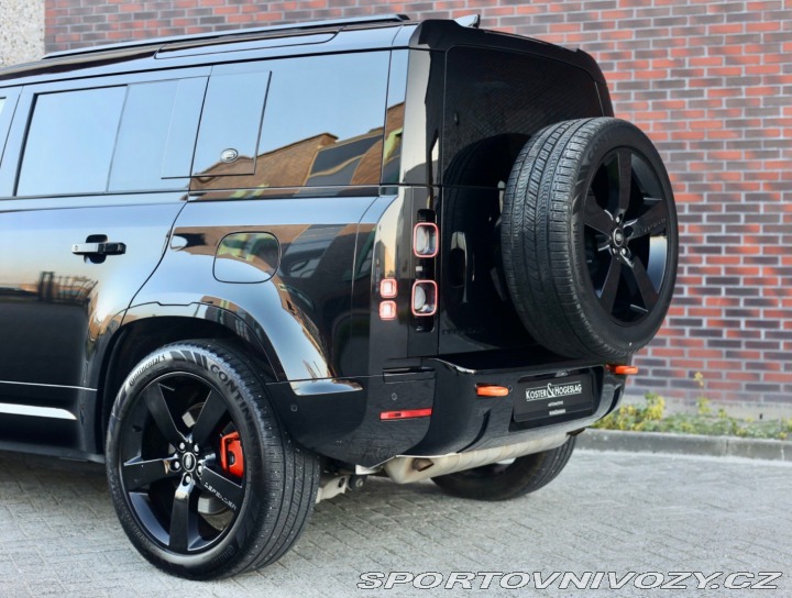 Ostatní značky Ostatní modely Land Rover Defender  110 P400 ehybrid X 2023
