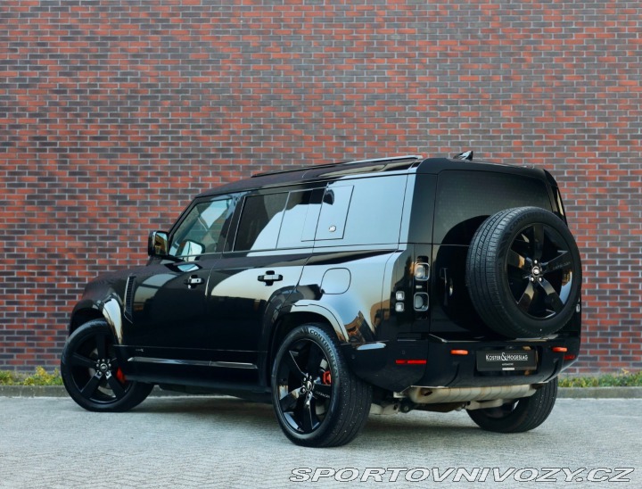 Ostatní značky Ostatní modely Land Rover Defender  110 P400 ehybrid X 2023