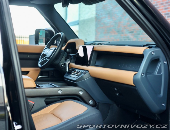 Ostatní značky Ostatní modely Land Rover Defender  110 P400 ehybrid X 2023