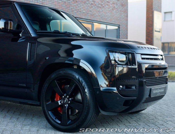 Ostatní značky Ostatní modely Land Rover Defender  110 P400 ehybrid X 2023