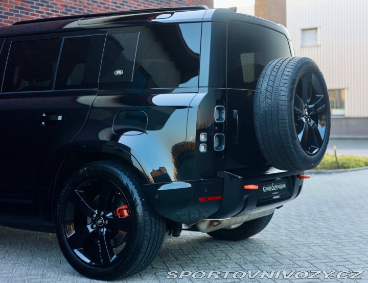 Ostatní značky Ostatní modely Land Rover Defender  110 P400 ehybrid X 2023