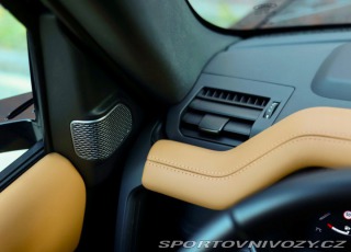 Ostatní značky Ostatní modely Land Rover Defender  110 P400 ehybrid X 2023