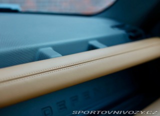 Ostatní značky Ostatní modely Land Rover Defender  110 P400 ehybrid X 2023