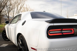 Dodge Challenger 5,7 HEMI RT / AJ NA SPLÁ 2019