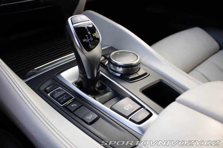 BMW X6 40d xDrive / AJ NA SPLÁT 2015