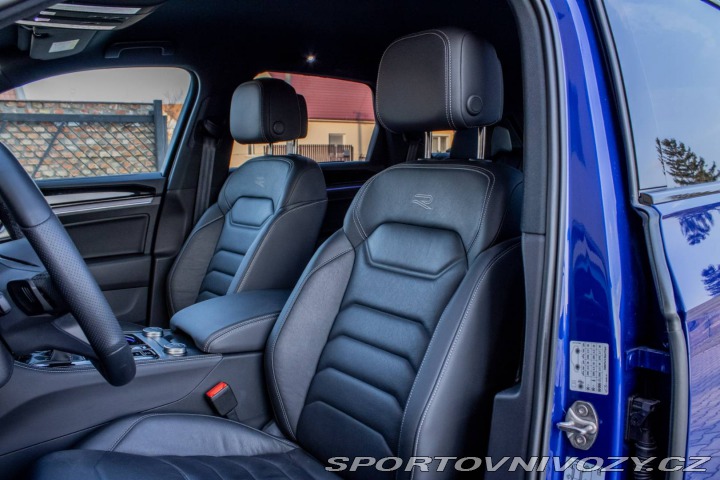 Volkswagen Ostatní modely Touareg  3.0 TDI V6 R-Line BLACK 2024