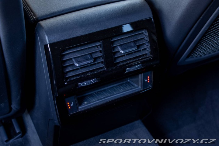 Volkswagen Ostatní modely Touareg  3.0 TDI V6 R-Line BLACK 2024