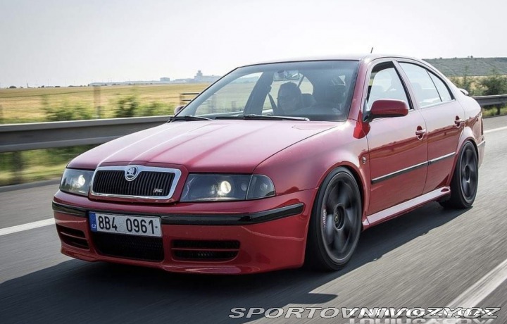 Škoda Octavia RS  2001