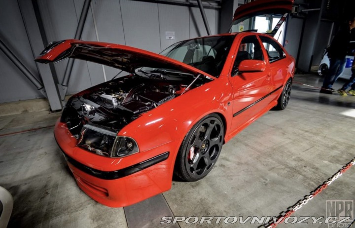 Škoda Octavia RS  2001