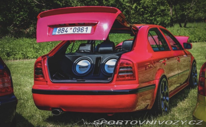 Škoda Octavia RS  2001