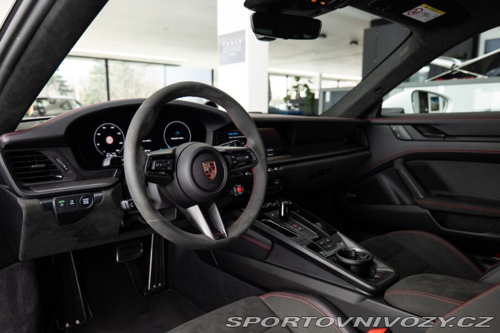 Porsche 911 (992.2) Carrera GTS BOSE/ 2025