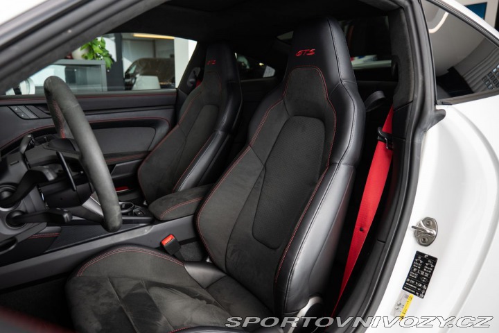 Porsche 911 (992.2) Carrera GTS BOSE/ 2025