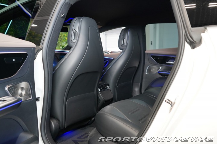 Mercedes-Benz Ostatní modely EQE 53*AMG*4M+*TV*VZDUCH*PAS- 2022