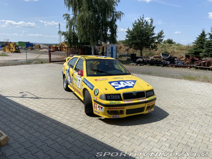 Škoda Ostatní modely Octavia cup1 1997