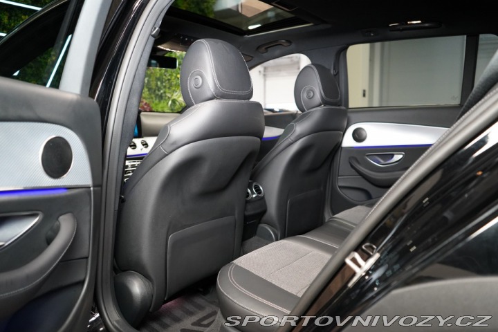 Mercedes-Benz E 400d*4M*ALL-TERRAIN*TAŽNÉ 2022